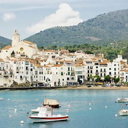 Apartman Stunning & Stylish In Cadaqués